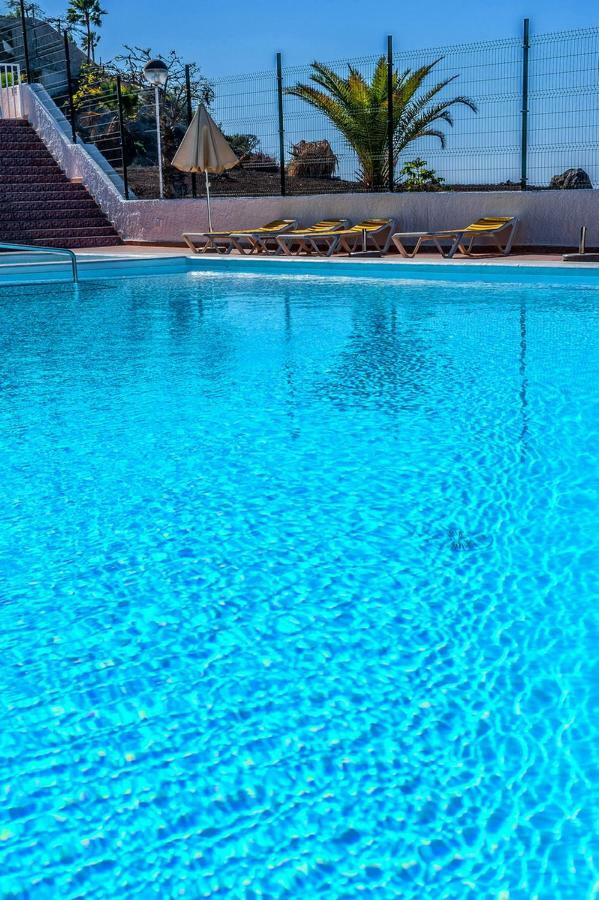 Apt With Terrace Facing Amadores Beach Exterior photo