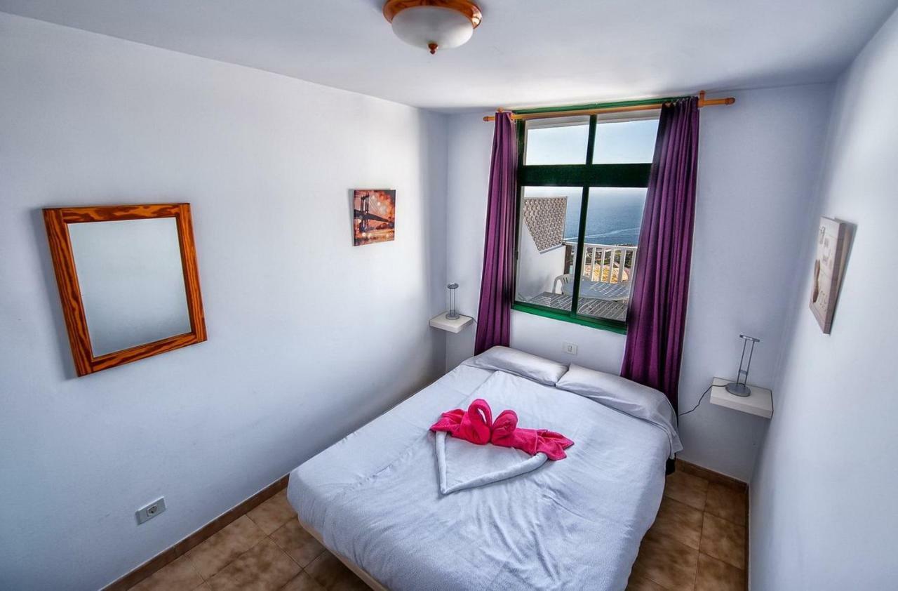 Apt With Terrace Facing Amadores Beach Exterior photo