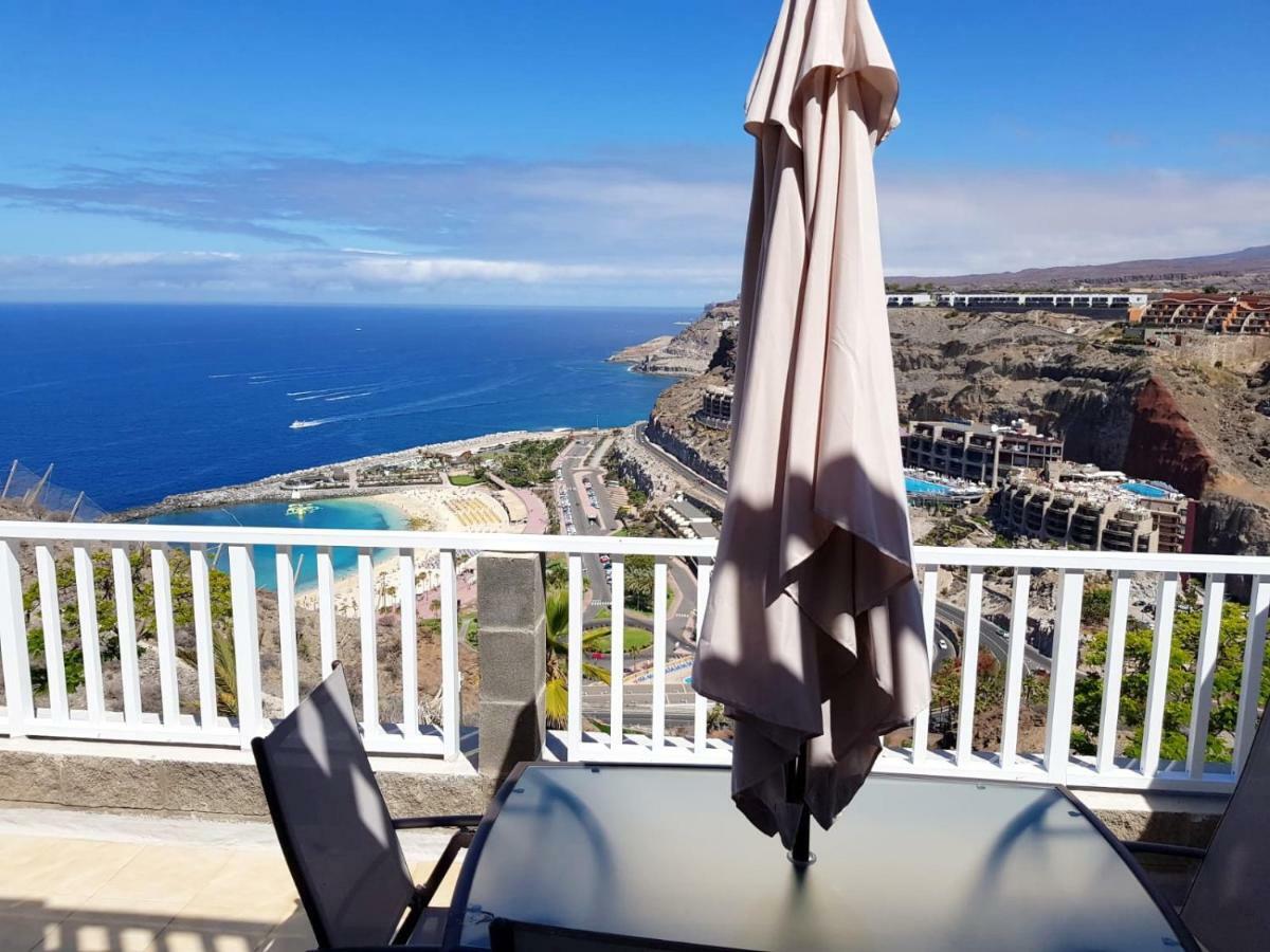 Apt With Terrace Facing Amadores Beach Exterior photo