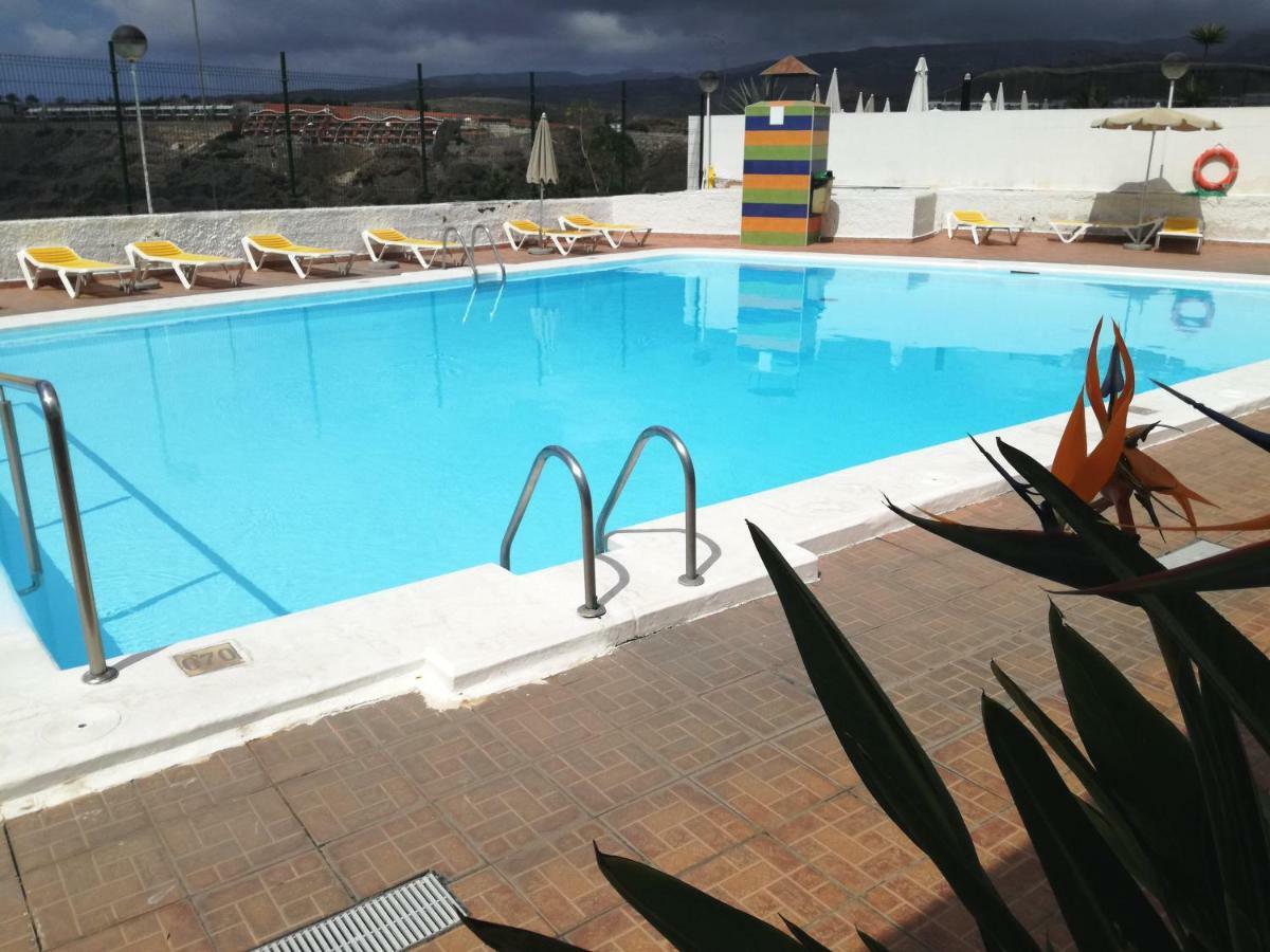 Apt With Terrace Facing Amadores Beach Exterior photo